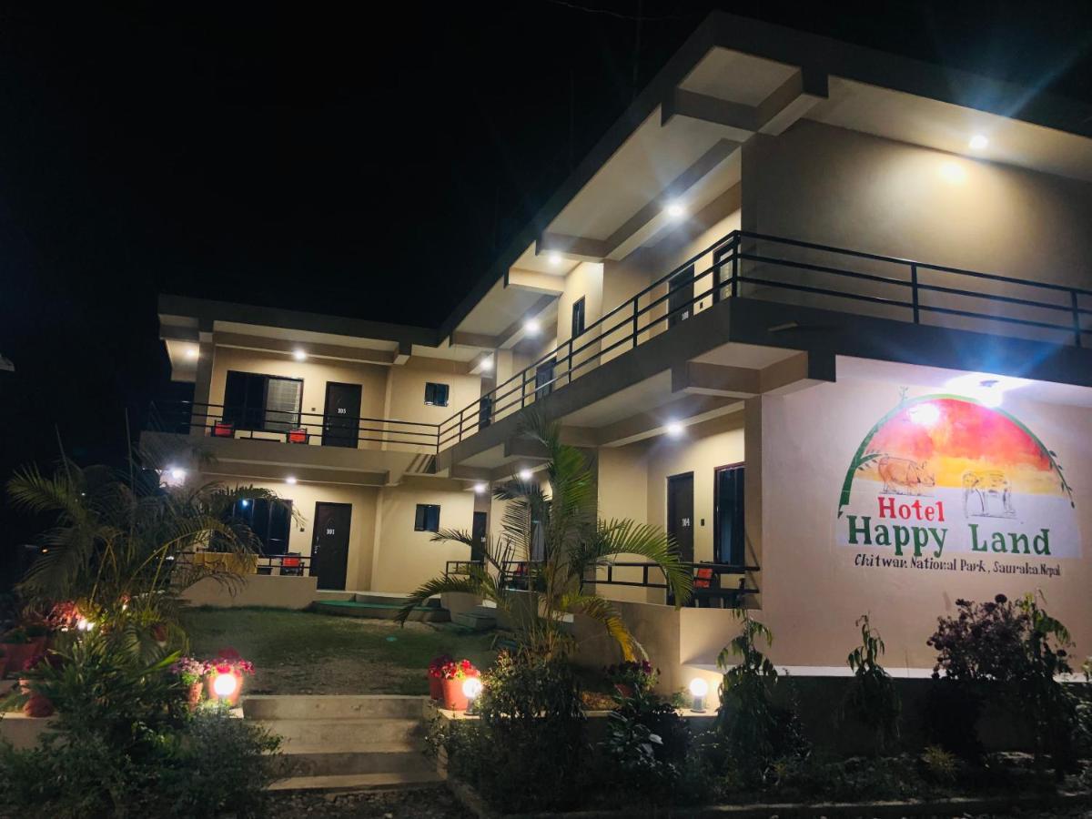 Hotel Happy Land Chitwan Exterior photo