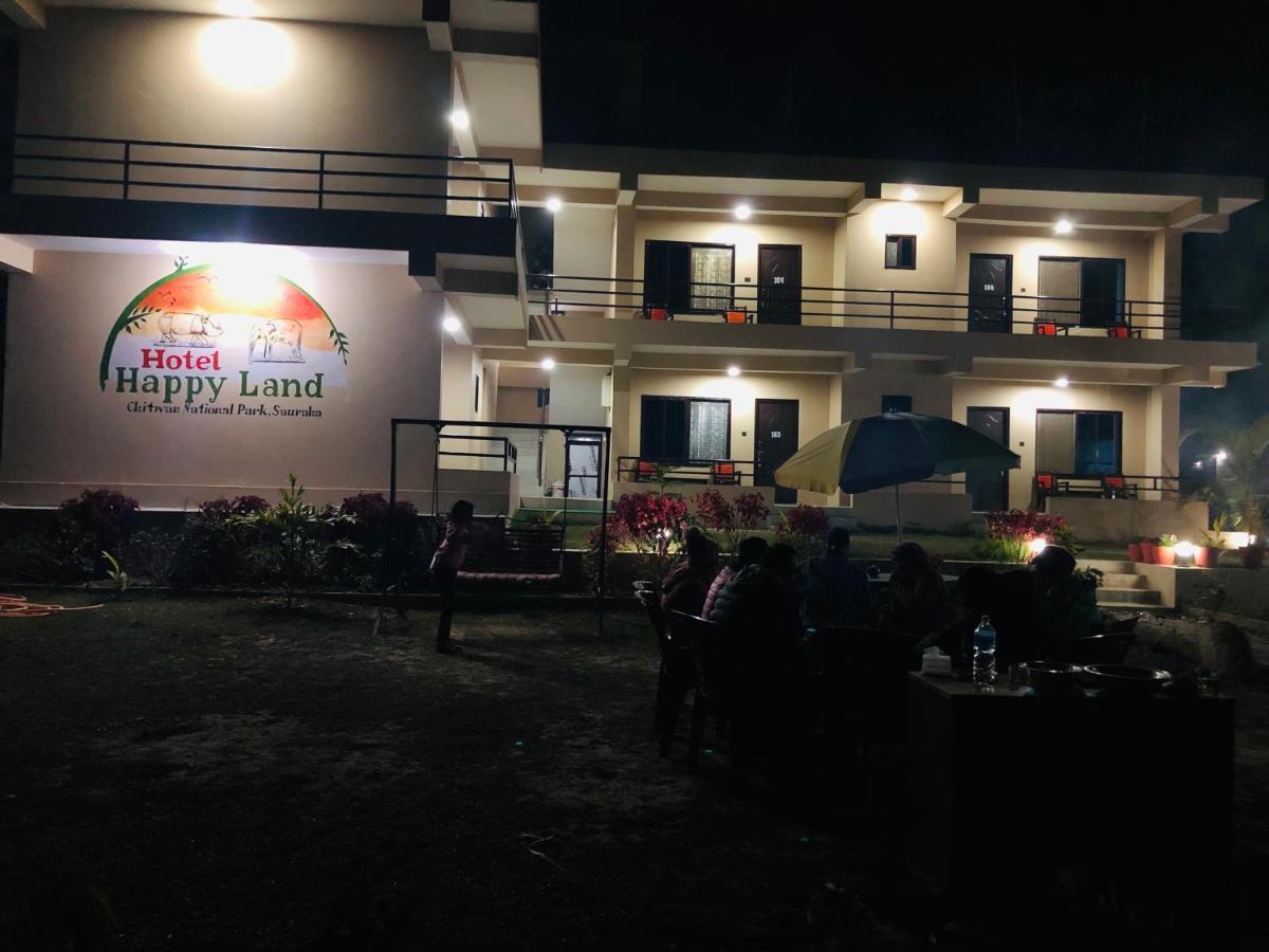 Hotel Happy Land Chitwan Exterior photo